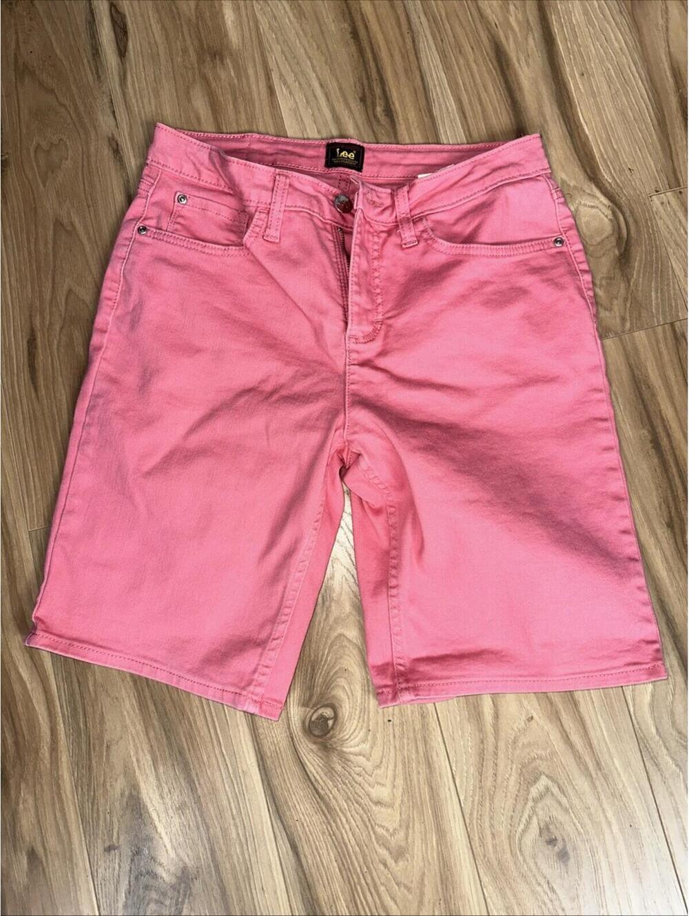 Lee Riders Women's Mid-rise Bermuda Pink Shorts Size 8 M
